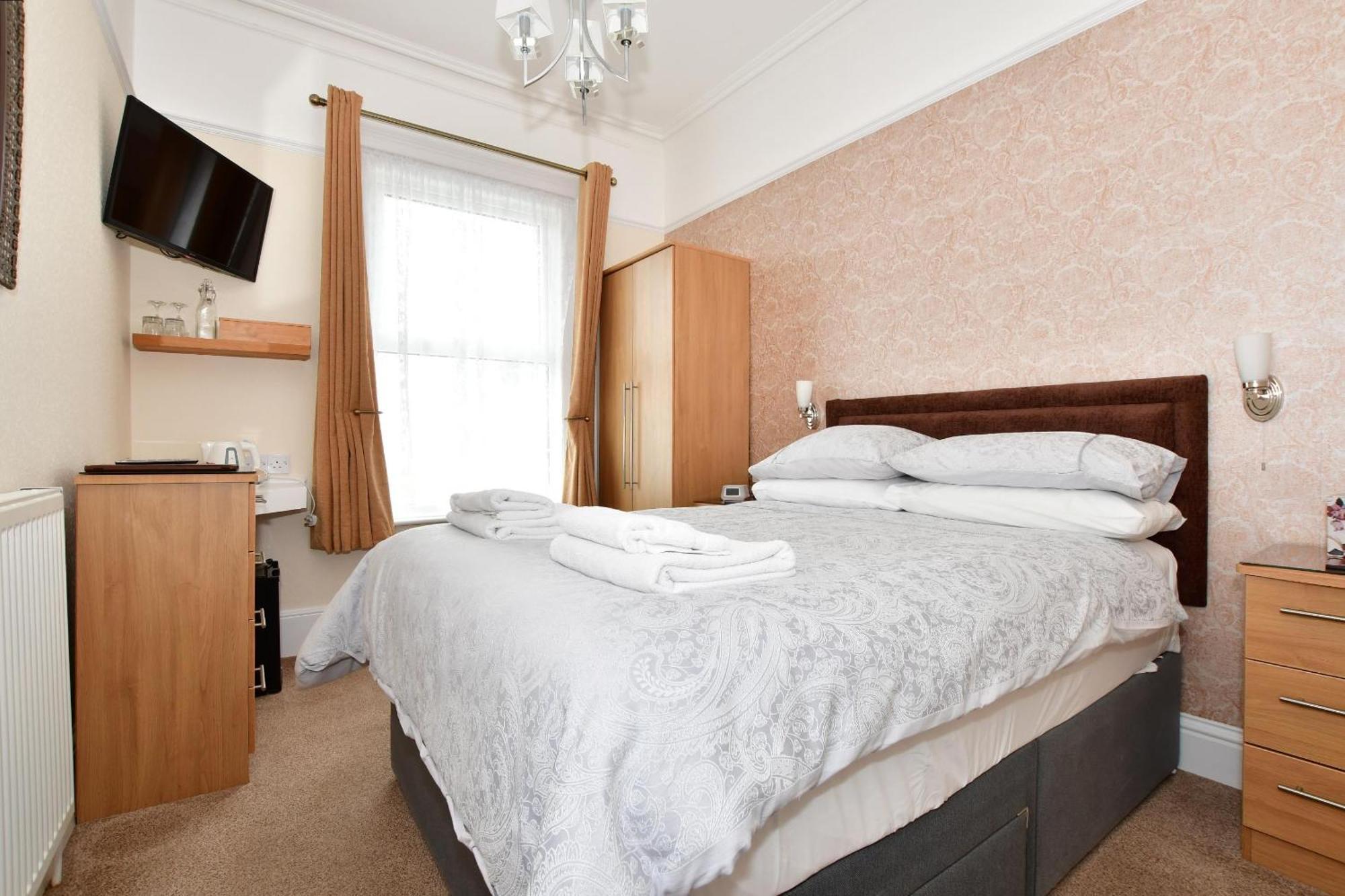 Grange Bank House Bed & Breakfast Shanklin Exterior photo